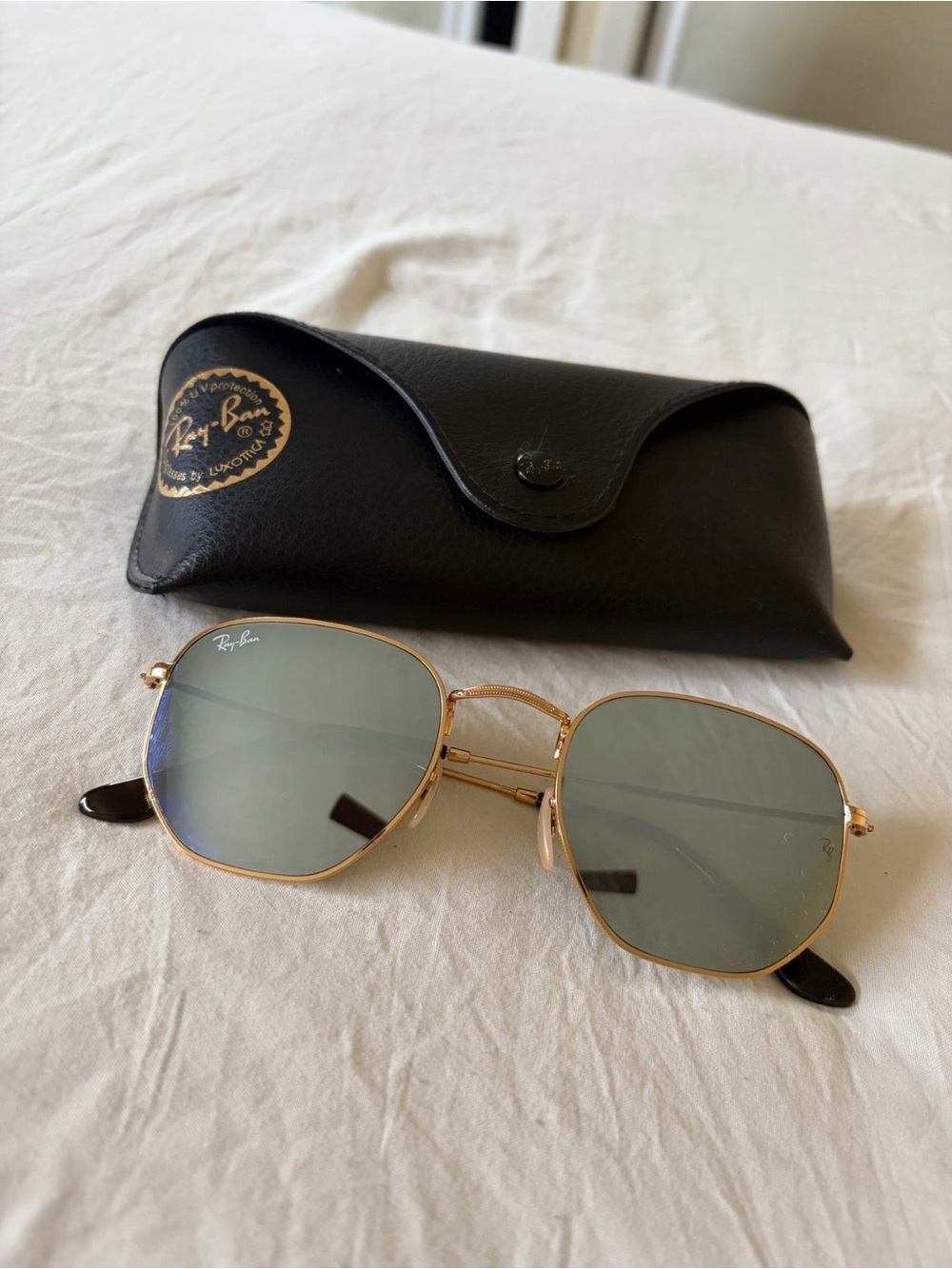 Ray-Ban Gold Frame Sunglasses with Green Lenses